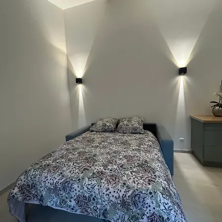 Les De L'aiguete *